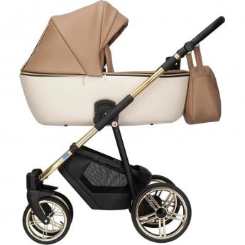Коляска VERDI Babies Topic 3 в 1 Коляска VERDI Babies Topic 3 в 1